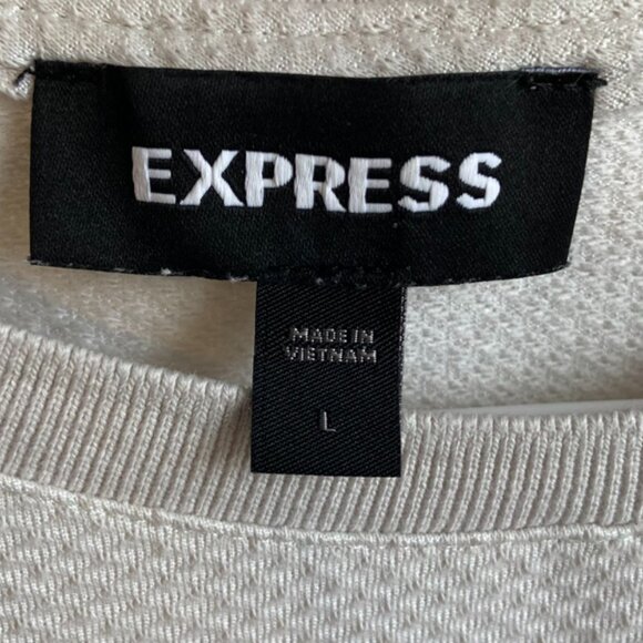 Express Off White Textured Short Sleeve Shirt With Pocket - Picture 3 of 6